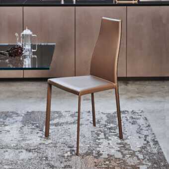 Kaori Chair