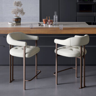 Greta Stool