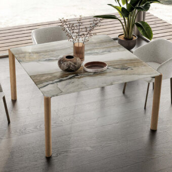 Correr Slim Table