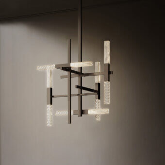 Superior Contardi Mikado suspension lamp crafted in brass tubes and exquisitely engraved crystal cubes with a muted finish