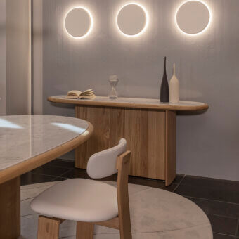 Suiseki Marble Console