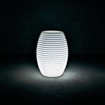 Top Illuminated Planter