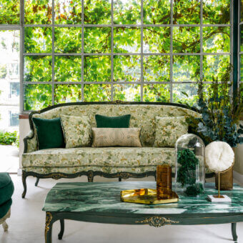 4713 Sofa