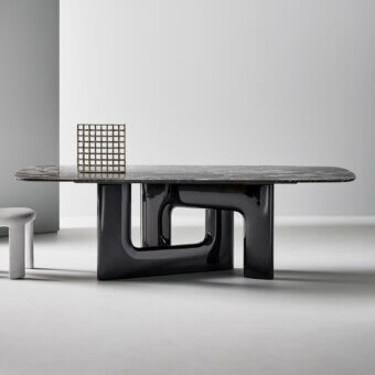 Luxury Bonaldo Liaison table with oval dark grey veined slender marble top and black polyurethane base