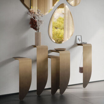 Peninsula Console