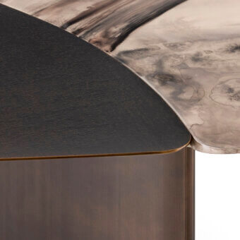 Artemis Table
