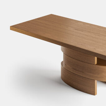 Arcadia Table