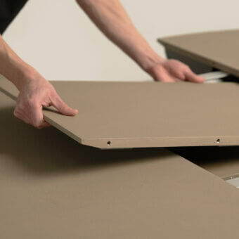 Pala Round Extendable Table