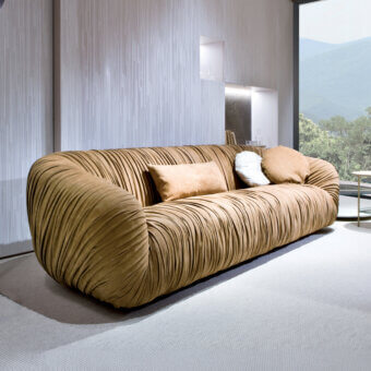 Drapé Sofa