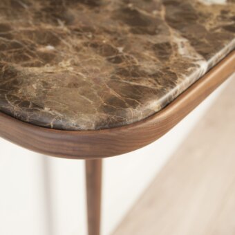 Consola Console