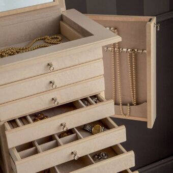 Agresti Lo Scrigno Jewelry Cabinet