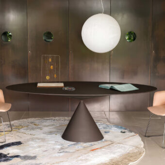 Desalto Clay Oval Table