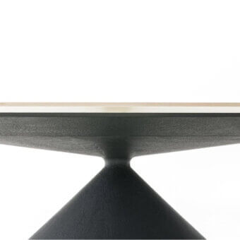 Desalto Maxi Clay Table